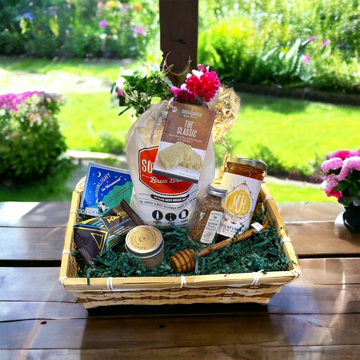 Kitchen/housewarming Gift Basket, House Warming Gift, Closing Gift